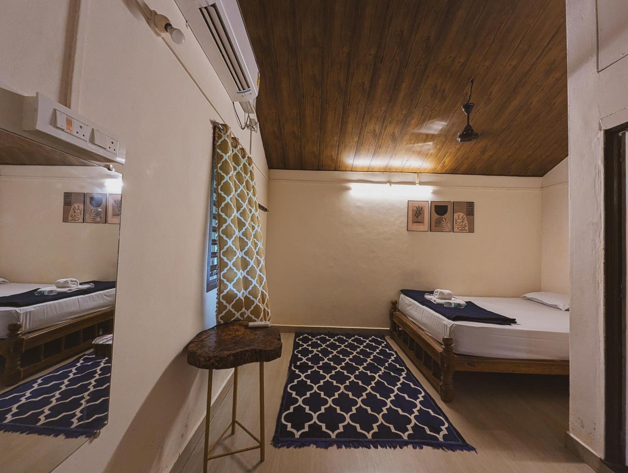 Sunset Cafe Beach Stay Gokarna (Karnataka) Exterior foto