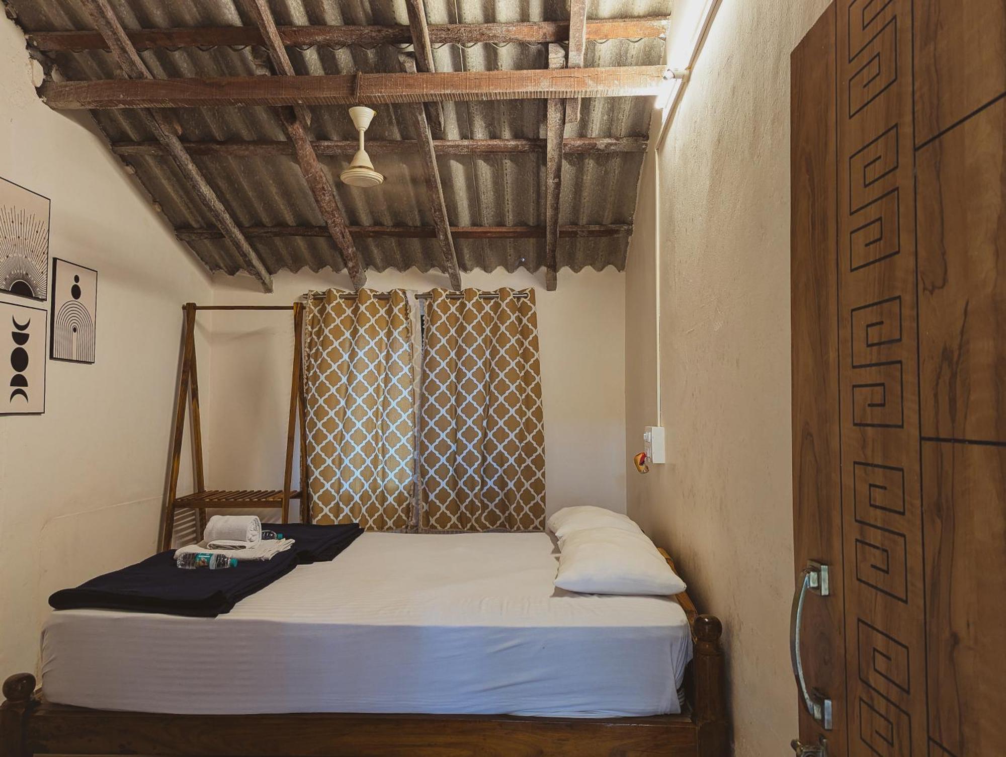 Sunset Cafe Beach Stay Gokarna (Karnataka) Exterior foto